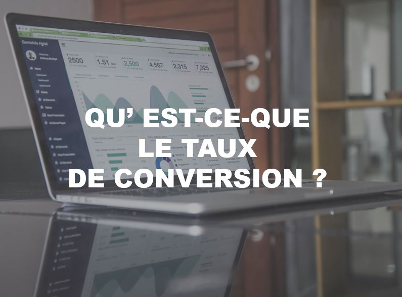 Image de couverture de l'article "Comprendre le taux de conversion : Pourquoi engager un développeur web qualifié est crucial", montrant un ordinateur affichant des graphiques avec le texte "Qu'est-ce que le taux de conversion ?", illustrant l'importance du taux de conversion pour les entreprises, par Morgane Gervois, développeuse web freelance à Paris, fondatrice de gervois-developpement.